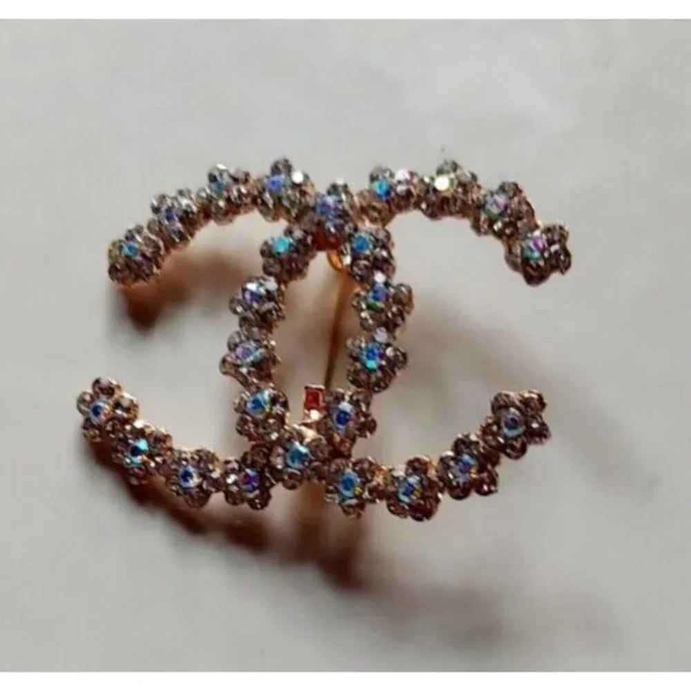 CC Brooch 1.5" AB Rhinestone Goldtoned Brooch Pin + Free Gift Bag - Picture 5 of 6